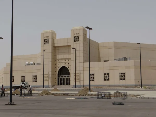 UM-AL QURA UNIVERSITY STUDENT HOUSING & MOSQUE